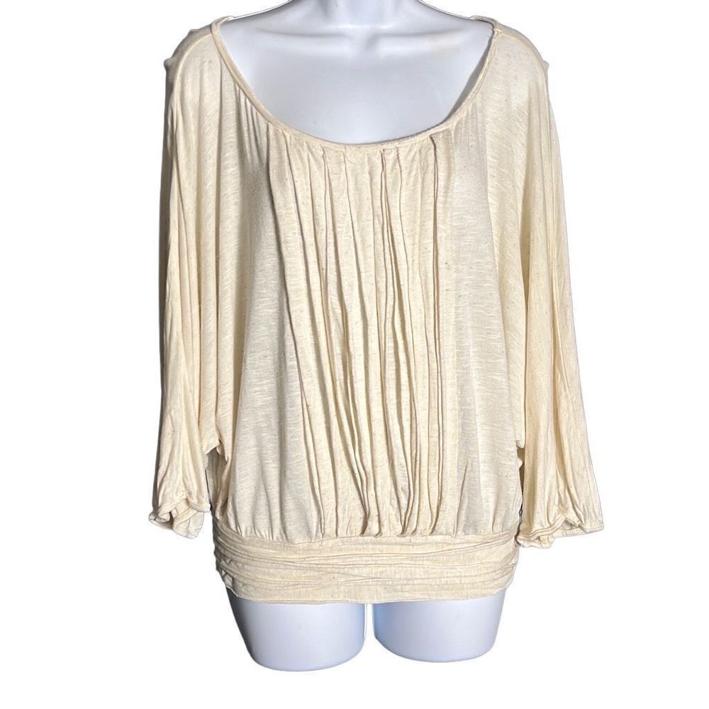 Max Studio Cream Top Size M